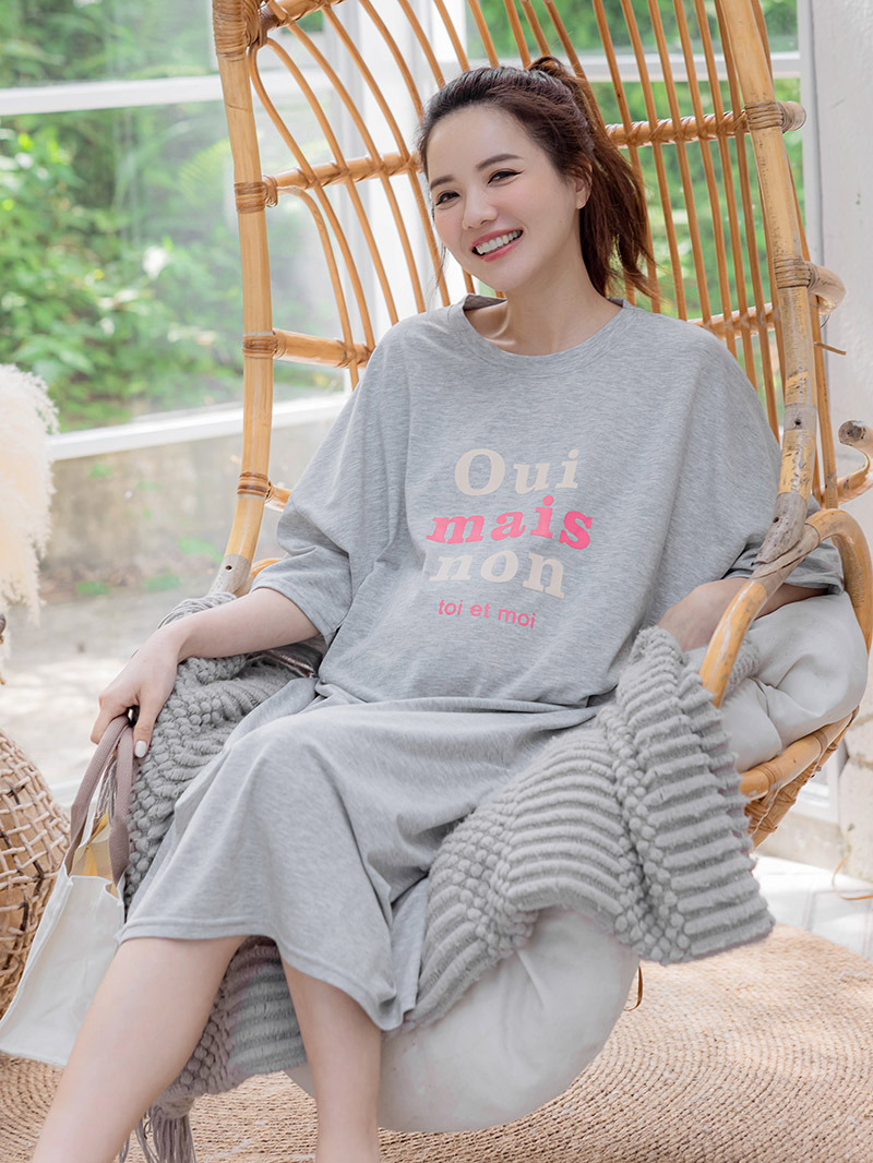 韓國空運。寬版側袋印英字薄棉洋