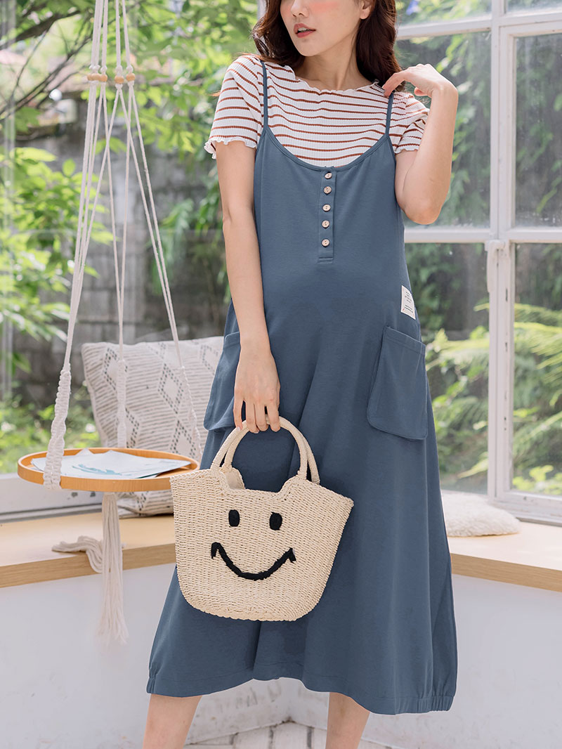 孕婦裝。滑棉布標木釦口袋摺擺吊帶裙