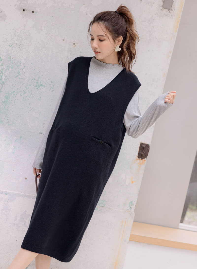 孕婦裝。V領一字袋後排釦針織背心洋
