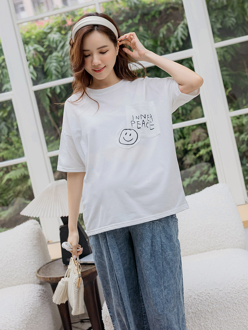 韓國空運。微笑PEACE貼袋短袖棉T