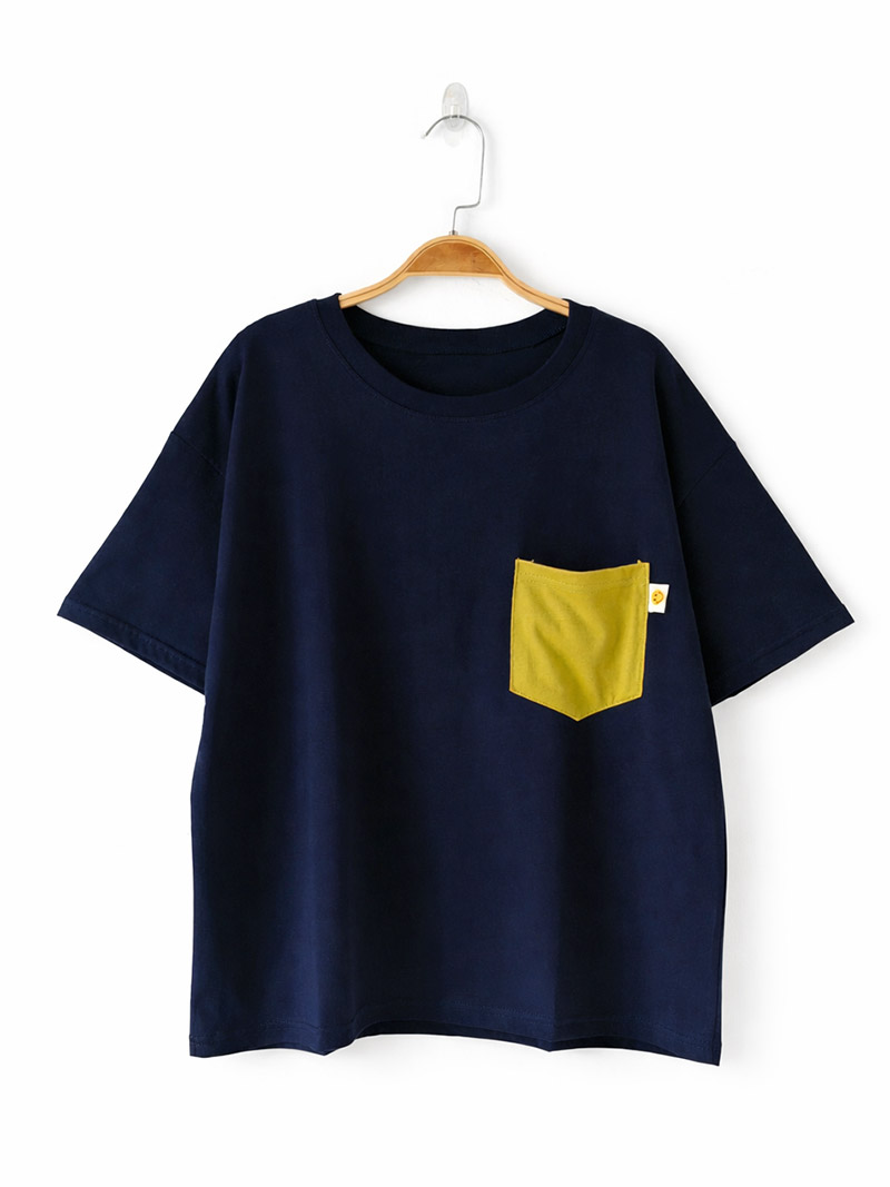 韓國空運。配色微笑ㄇ字袋棉上衣