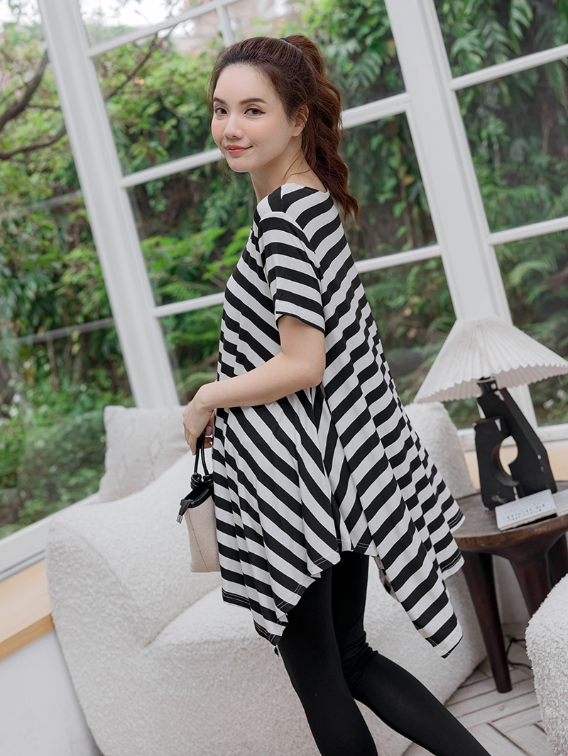 孕婦裝。涼感棉黑白條傘狀長版衣(薄)