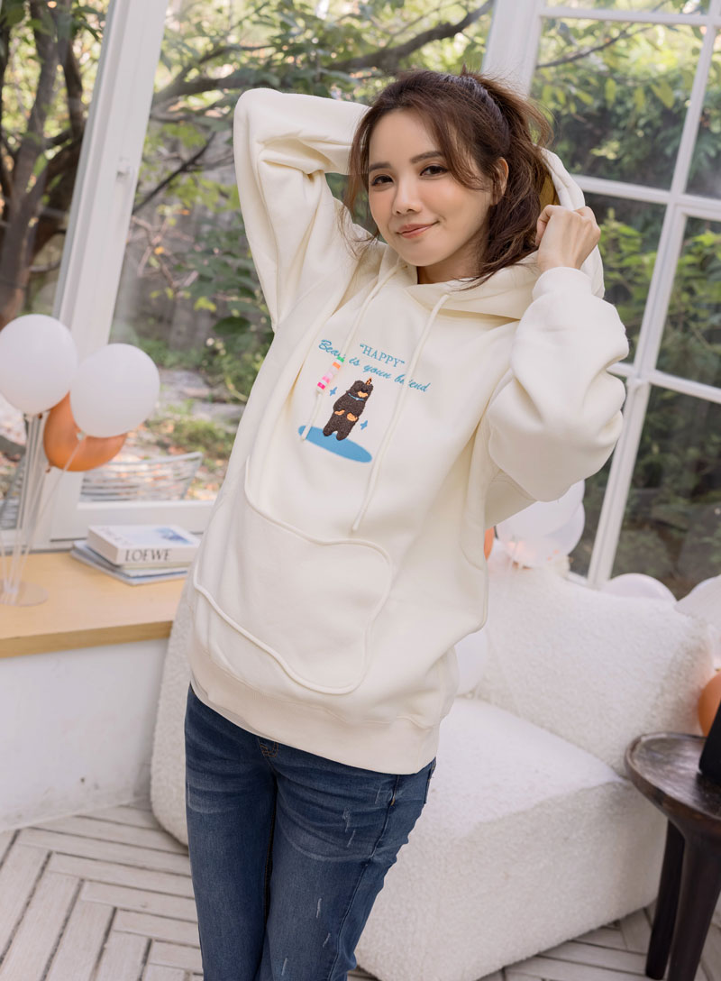 孕婦裝。立體刺繡熊能多彩繩棉T