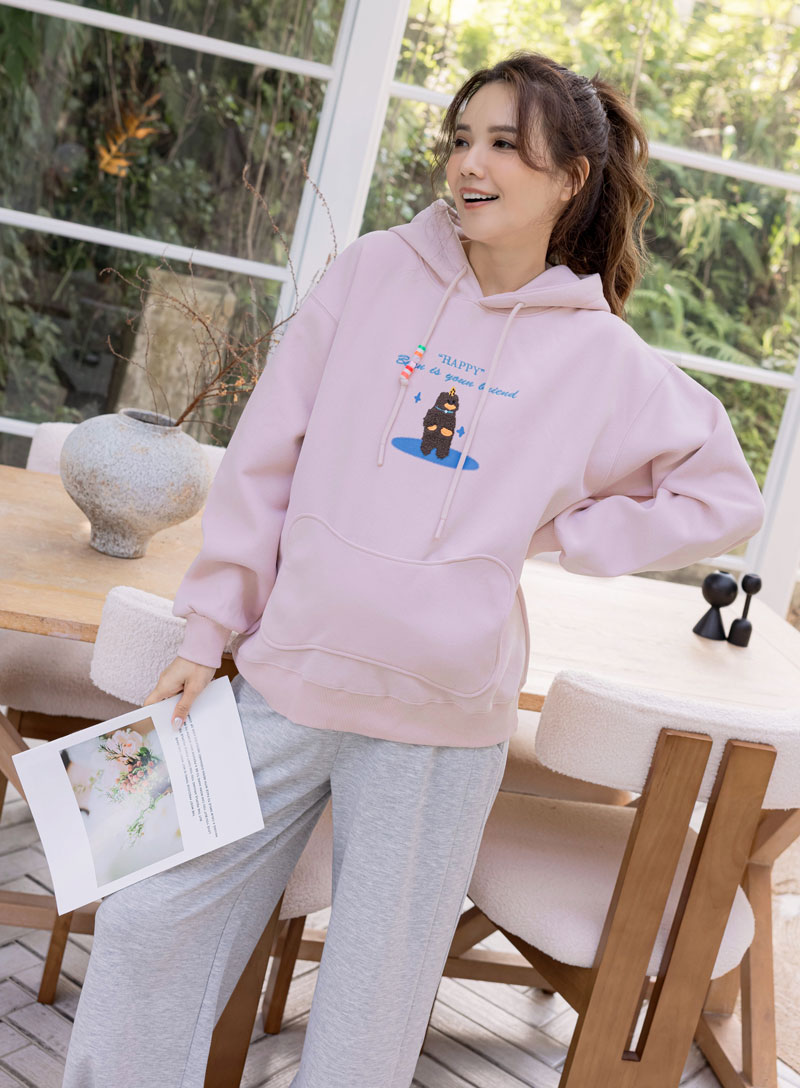 孕婦裝。立體刺繡熊熊多彩繩棉T