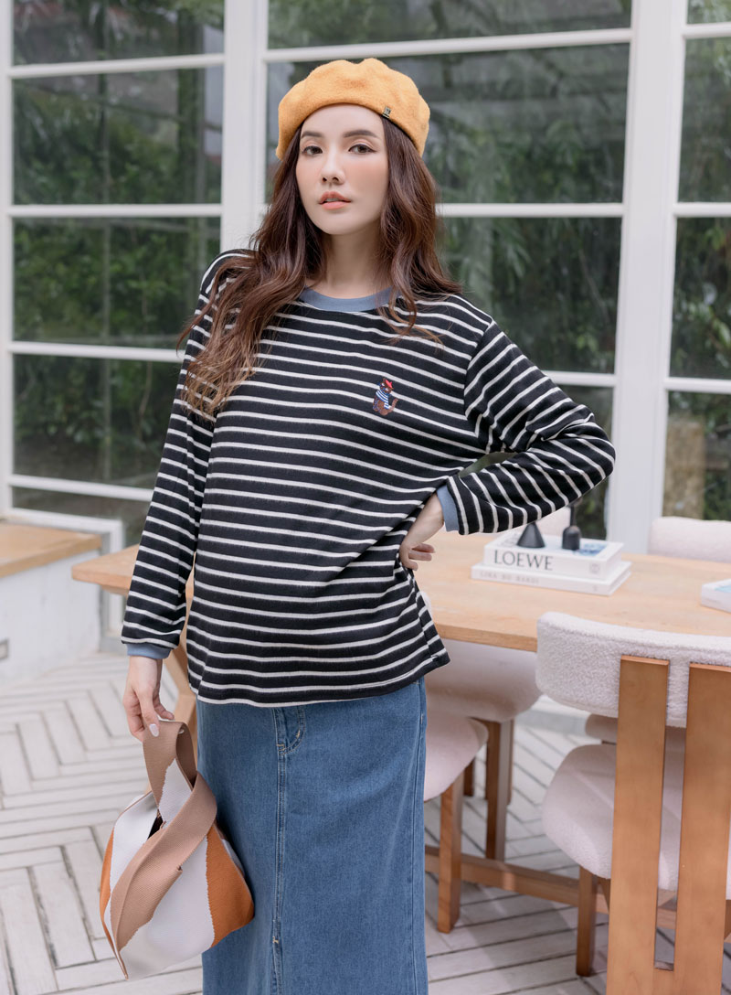 韓國空運。紅帽貓咪條紋磨毛棉T