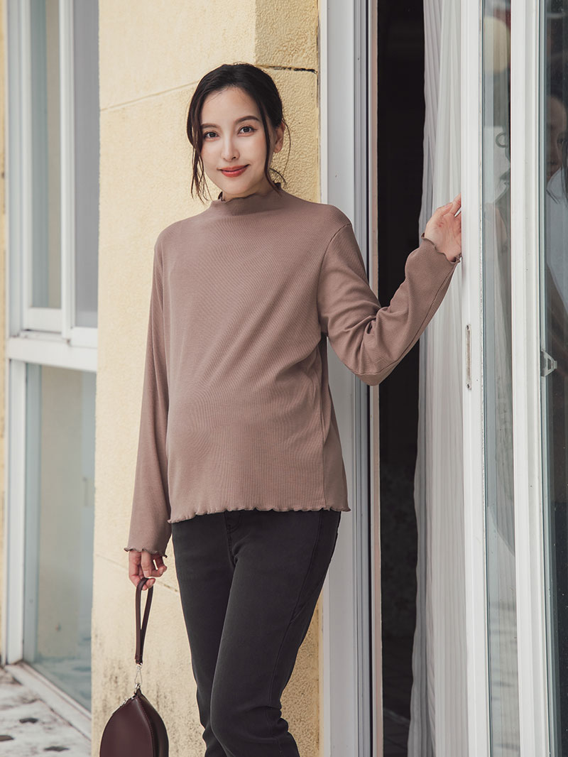 孕婦裝。微立領素面木耳捲內搭衣