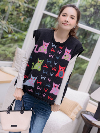 孕婦裝。多彩貓咪開釦針織背心