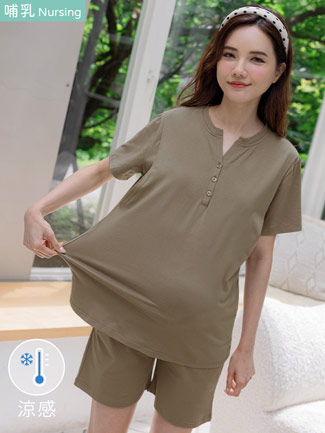 二件套。V領開釦側掀哺乳衣+棉短褲(薄)
