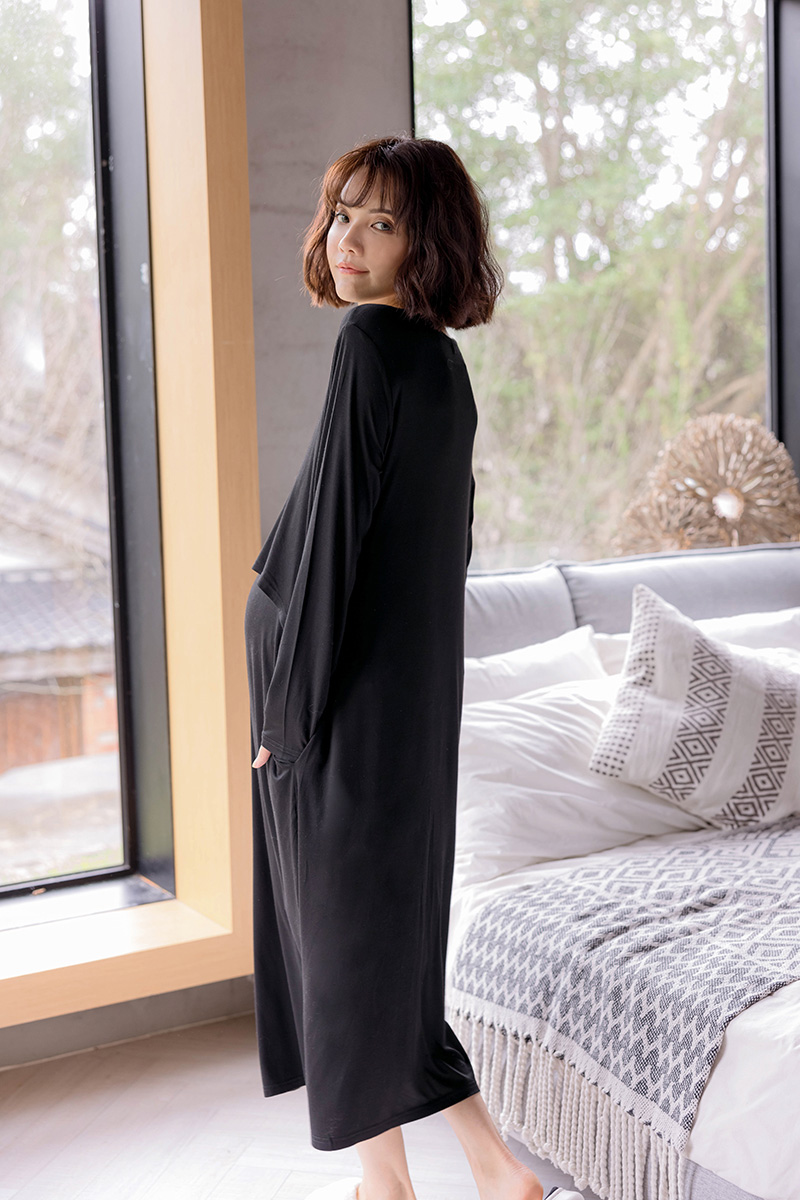 哺乳裝。莫代爾棉純色側袋上掀哺乳洋